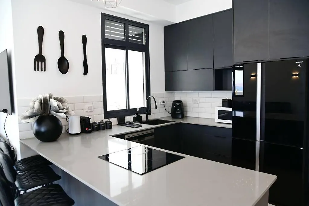 Villa עלמת החן וילה מפנקת הכוללת בריכה וג'קוזי עם נוף מלא לים - By Seaelo Vila Eilat Israel