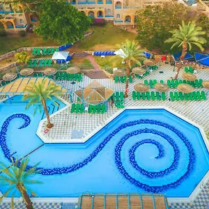 Club In - Coral Hotel